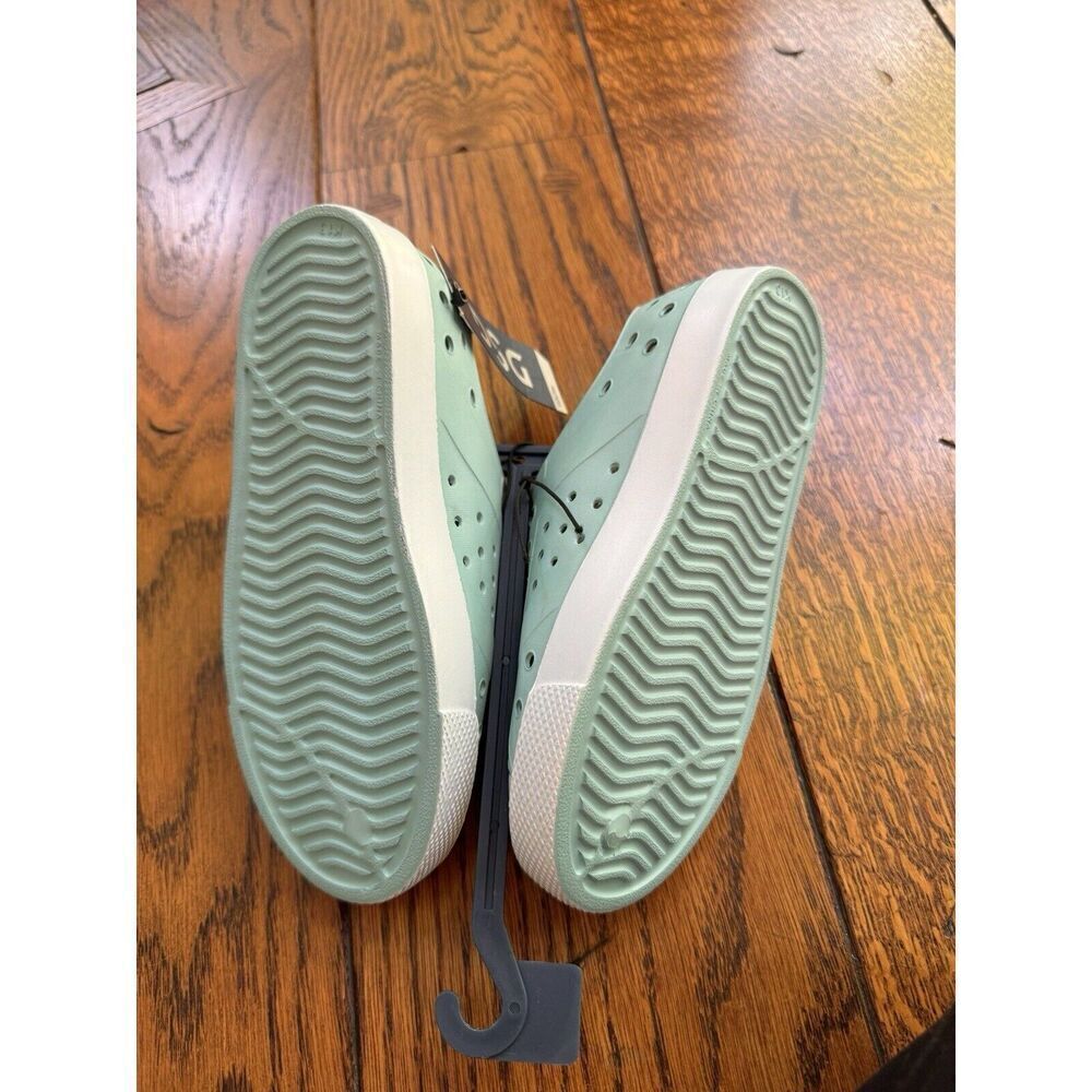 DSG EVA Slip-On Sandals Beach Water Shoes Girls Boys Size 13K Blue White New - Picture 5 of 5